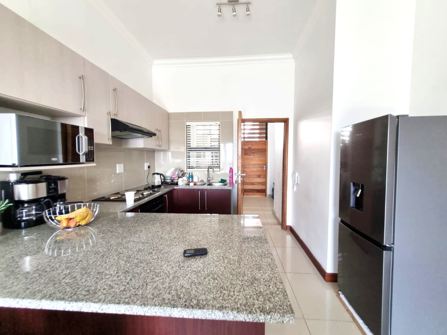 To Let 2 Bedroom Property for Rent in Umhlanga Ridge KwaZulu-Natal
