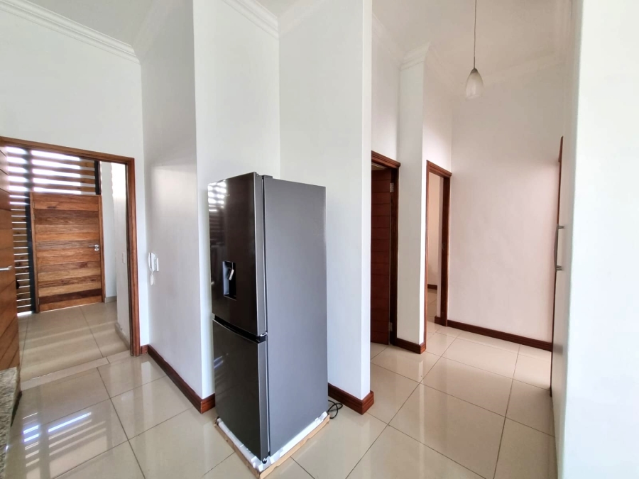 To Let 2 Bedroom Property for Rent in Umhlanga Ridge KwaZulu-Natal