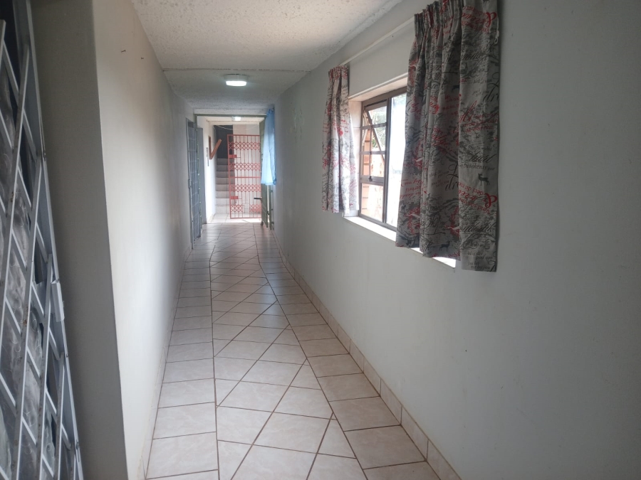 To Let 1 Bedroom Property for Rent in Mtunzini KwaZulu-Natal