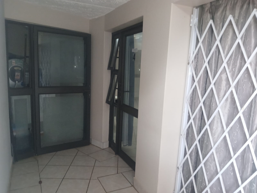 To Let 1 Bedroom Property for Rent in Mtunzini KwaZulu-Natal