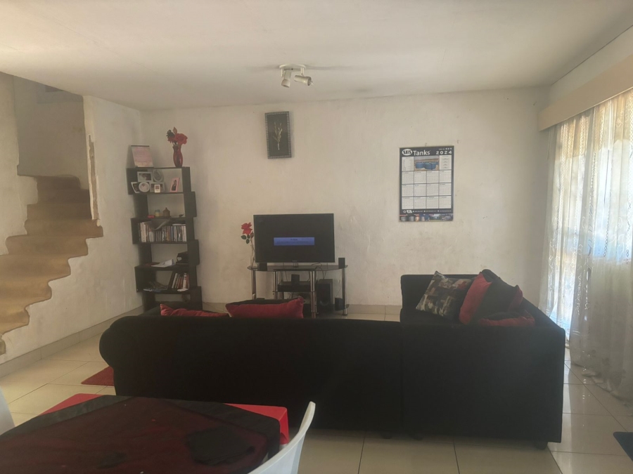 3 Bedroom Property for Sale in Westridge KwaZulu-Natal