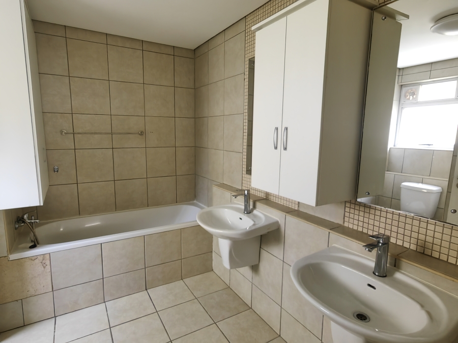 To Let 3 Bedroom Property for Rent in Umhlanga Ridge KwaZulu-Natal