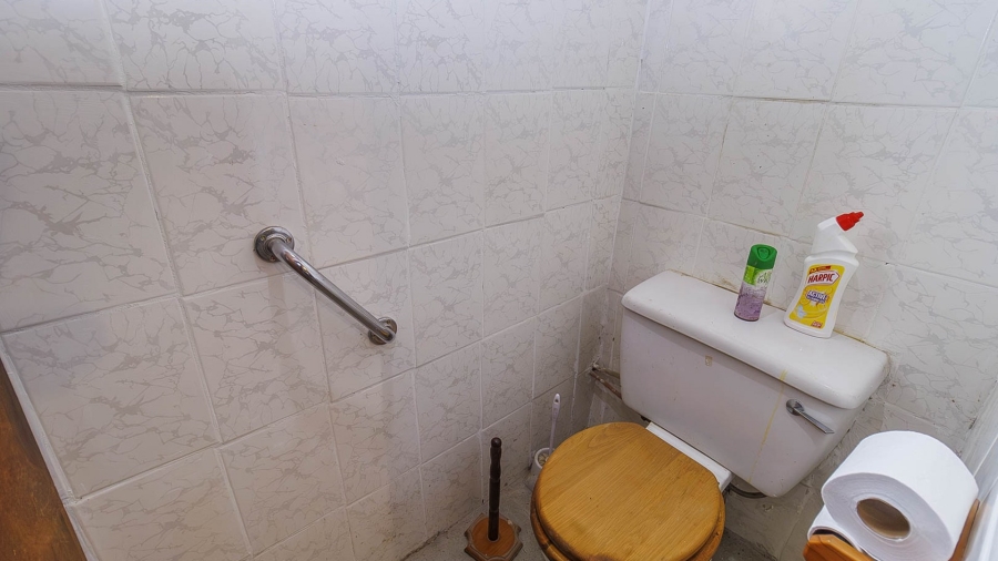 3 Bedroom Property for Sale in Peacevale KwaZulu-Natal