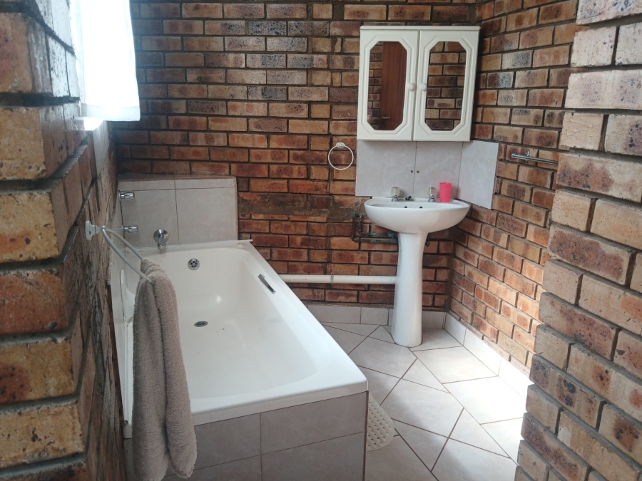 To Let 3 Bedroom Property for Rent in Mtunzini KwaZulu-Natal