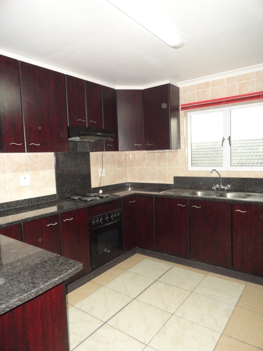 To Let 2 Bedroom Property for Rent in Mount Edgecombe KwaZulu-Natal