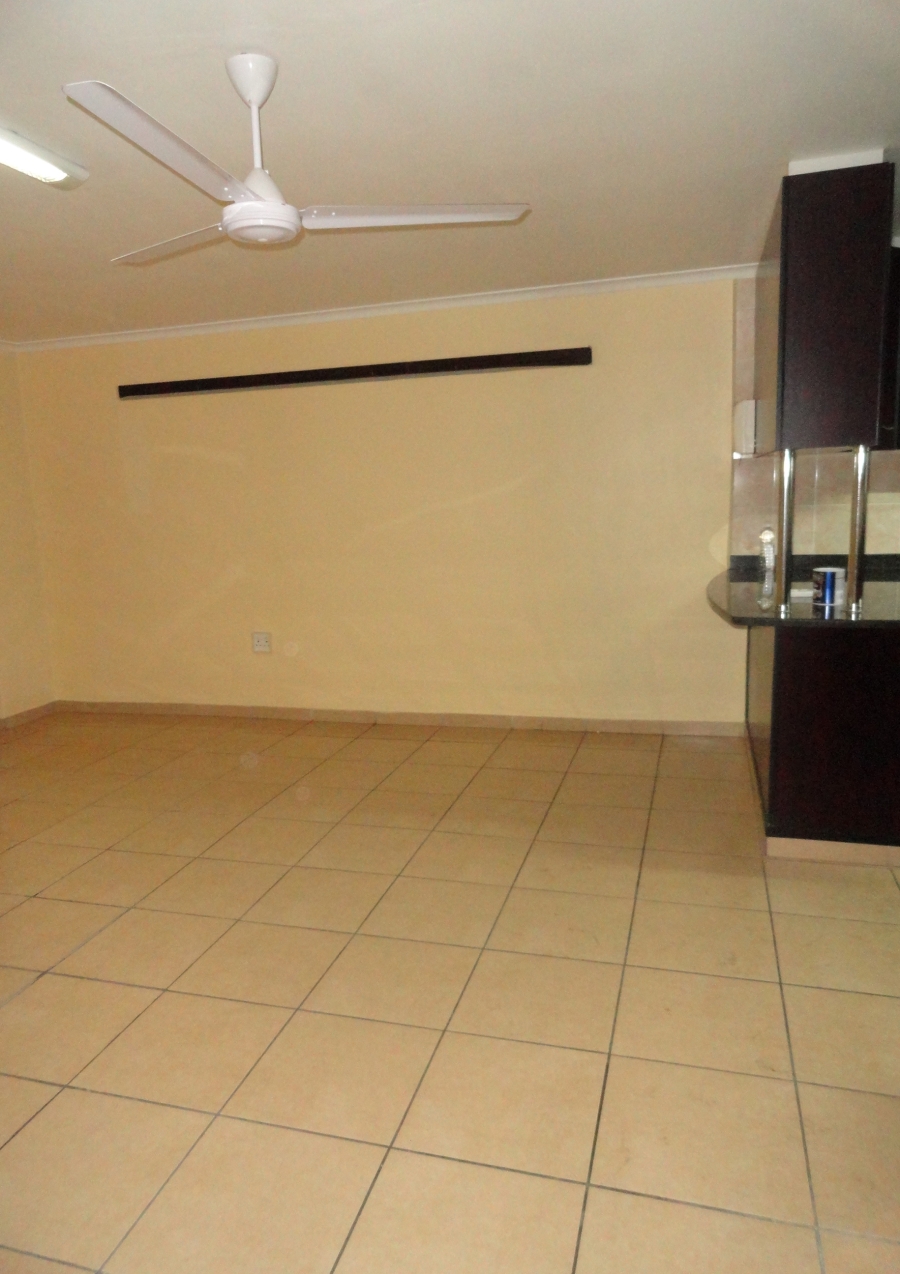 To Let 2 Bedroom Property for Rent in Mount Edgecombe KwaZulu-Natal
