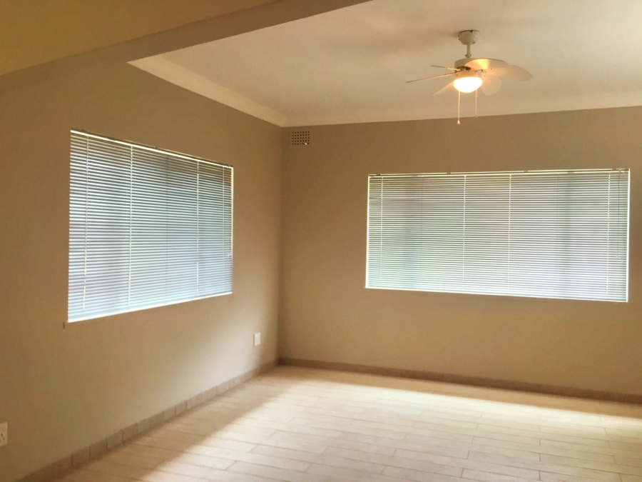 To Let 3 Bedroom Property for Rent in Durban North KwaZulu-Natal