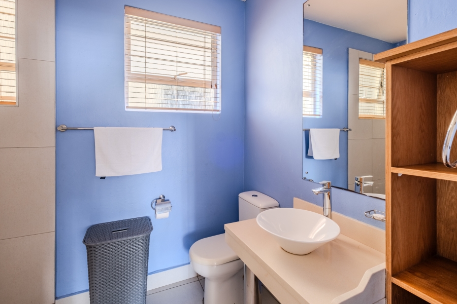 2 Bedroom Property for Sale in Umhlanga KwaZulu-Natal