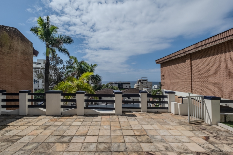 2 Bedroom Property for Sale in Umhlanga KwaZulu-Natal