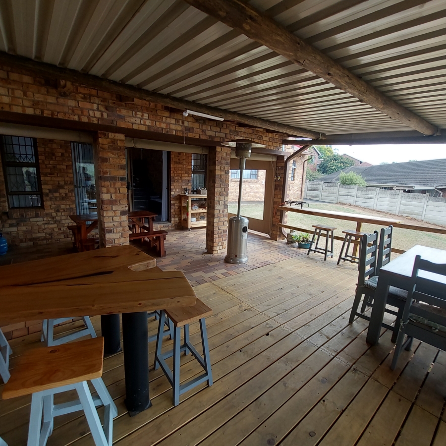 4 Bedroom Property for Sale in Hayfields KwaZulu-Natal