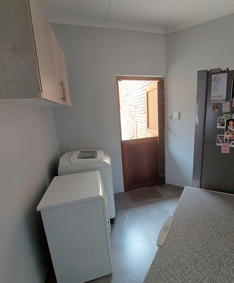 4 Bedroom Property for Sale in Hayfields KwaZulu-Natal