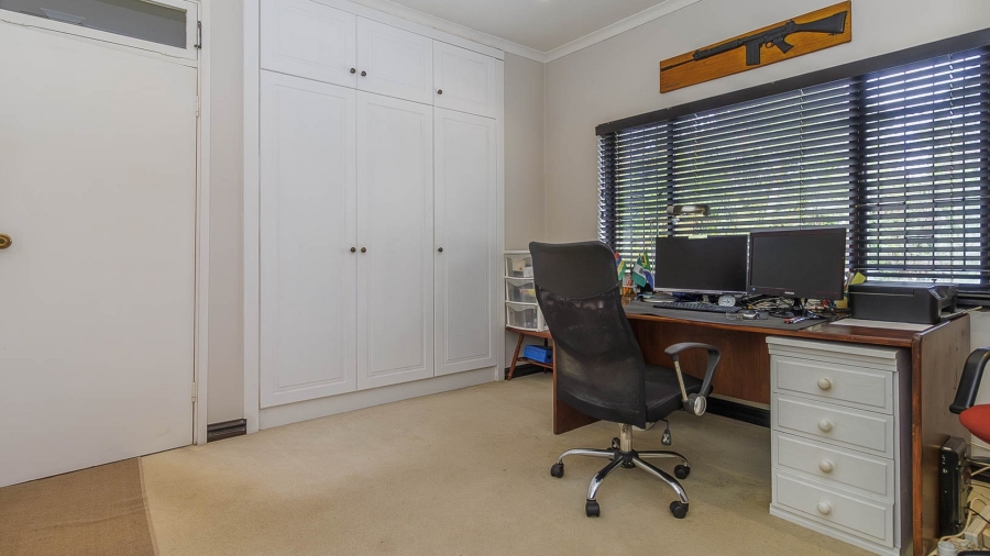 3 Bedroom Property for Sale in Kloof KwaZulu-Natal