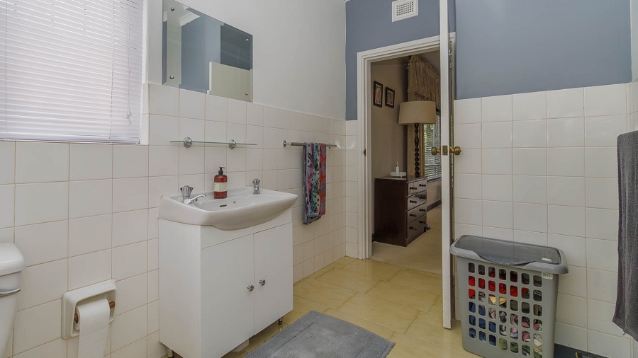 3 Bedroom Property for Sale in Kloof KwaZulu-Natal