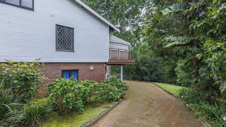 3 Bedroom Property for Sale in Kloof KwaZulu-Natal