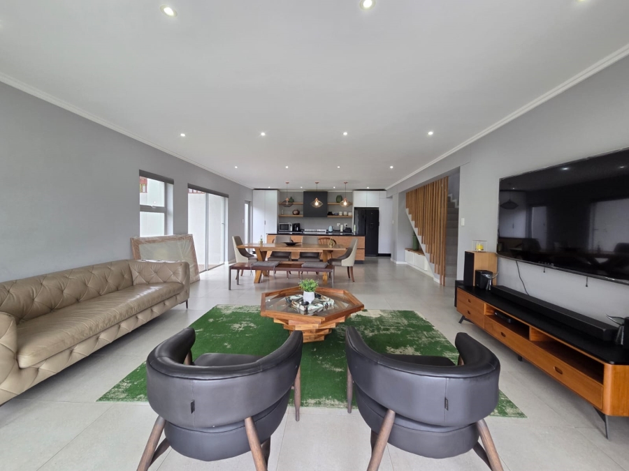 3 Bedroom Property for Sale in Palm Lakes Estate KwaZulu-Natal