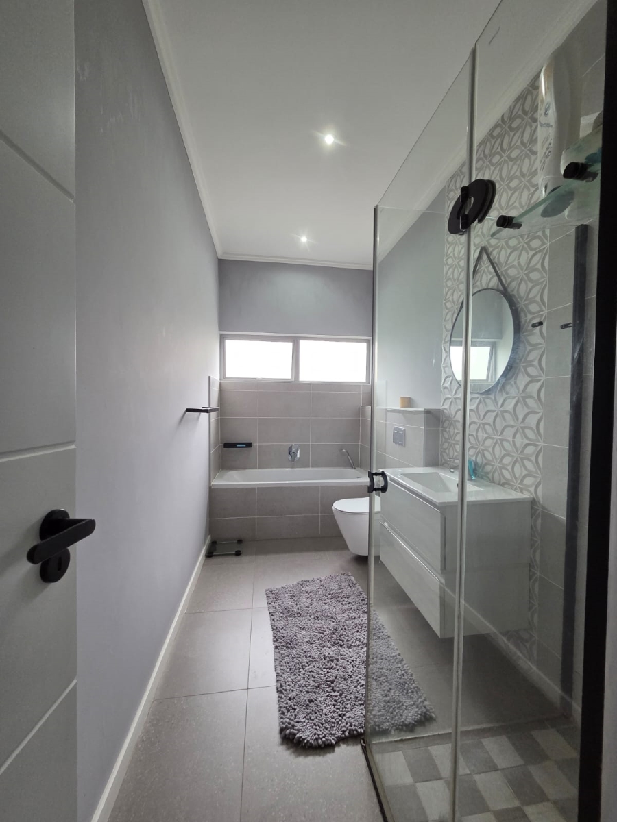 3 Bedroom Property for Sale in Palm Lakes Estate KwaZulu-Natal