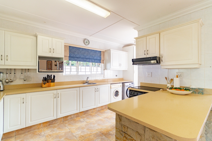 4 Bedroom Property for Sale in Beverley Hills KwaZulu-Natal