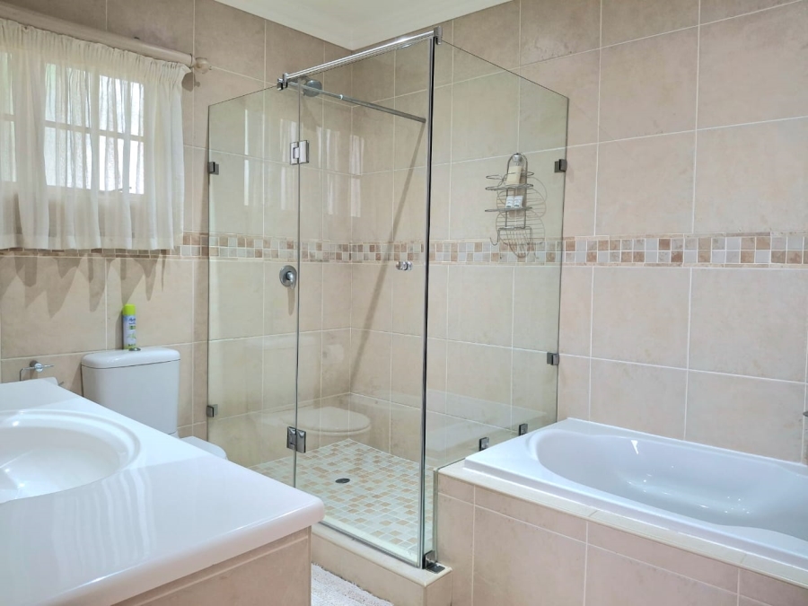 4 Bedroom Property for Sale in Beverley Hills KwaZulu-Natal