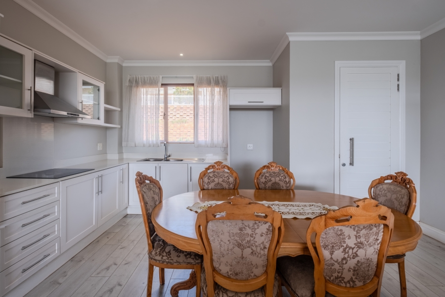 2 Bedroom Property for Sale in Kindlewood Estate KwaZulu-Natal