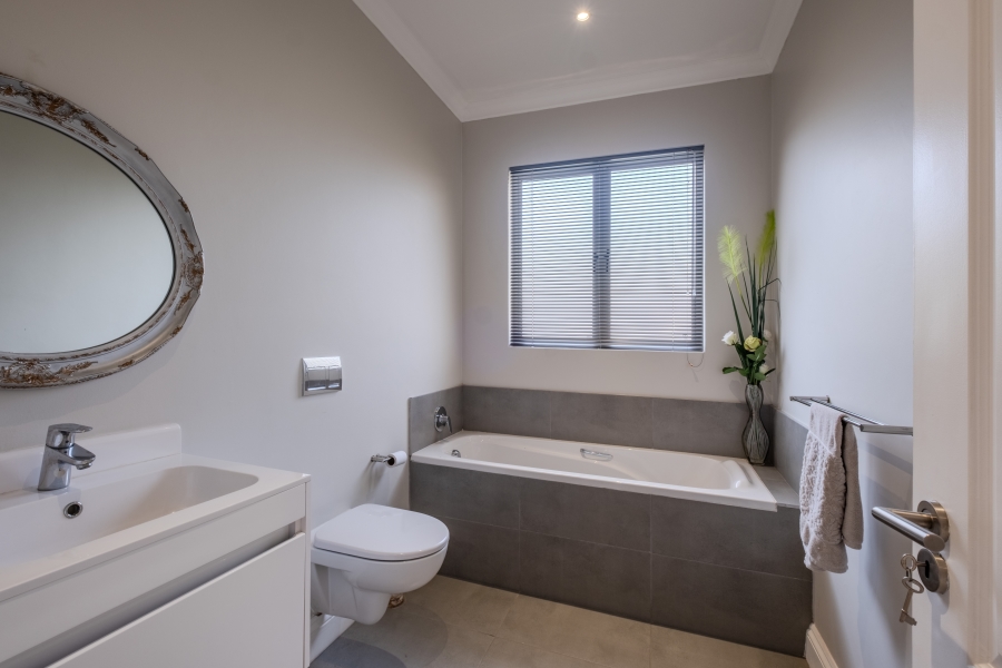 2 Bedroom Property for Sale in Kindlewood Estate KwaZulu-Natal