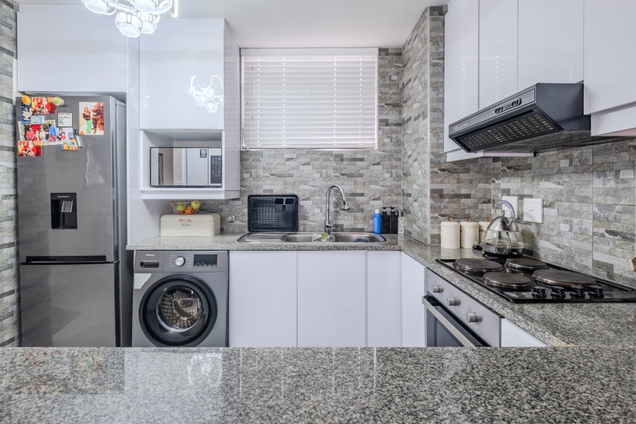 2 Bedroom Property for Sale in Riverside KwaZulu-Natal