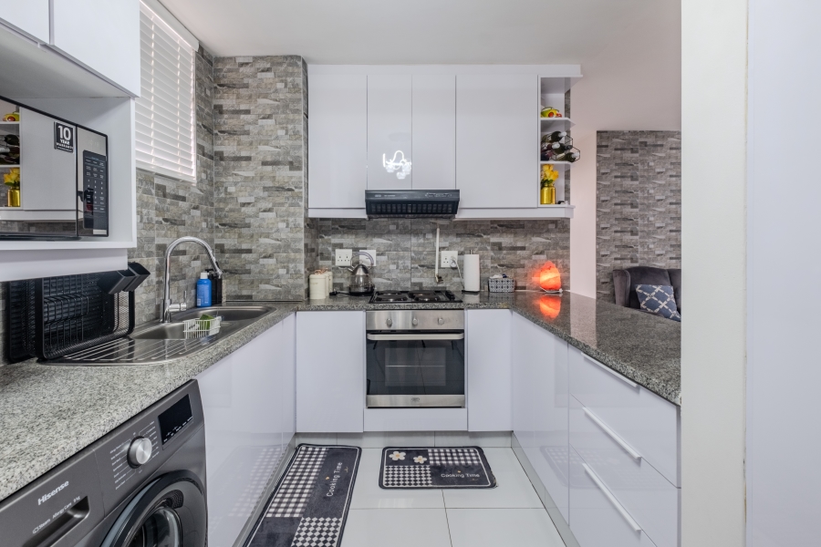 2 Bedroom Property for Sale in Riverside KwaZulu-Natal