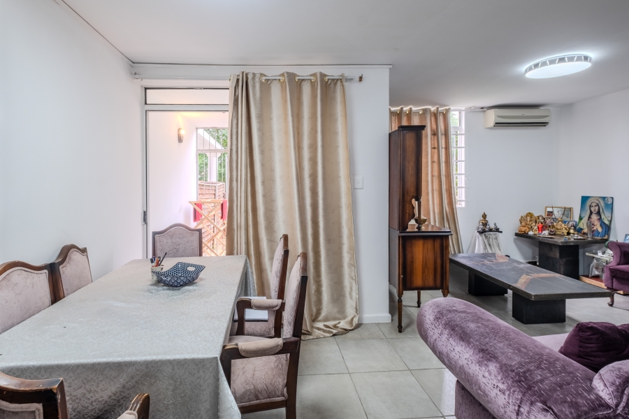 2 Bedroom Property for Sale in Riverside KwaZulu-Natal