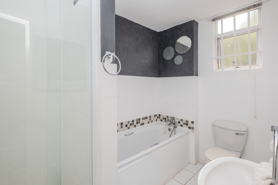 2 Bedroom Property for Sale in Riverside KwaZulu-Natal