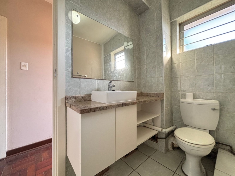 2 Bedroom Property for Sale in Glenwood KwaZulu-Natal