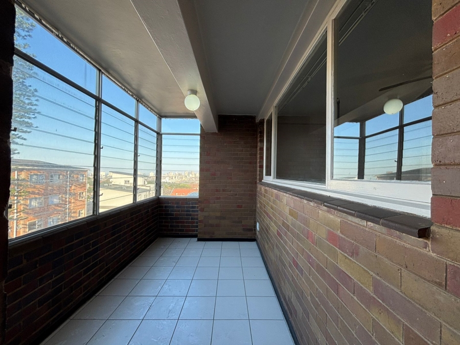 2 Bedroom Property for Sale in Glenwood KwaZulu-Natal