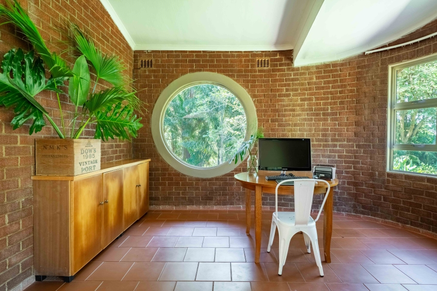 3 Bedroom Property for Sale in Kloof KwaZulu-Natal