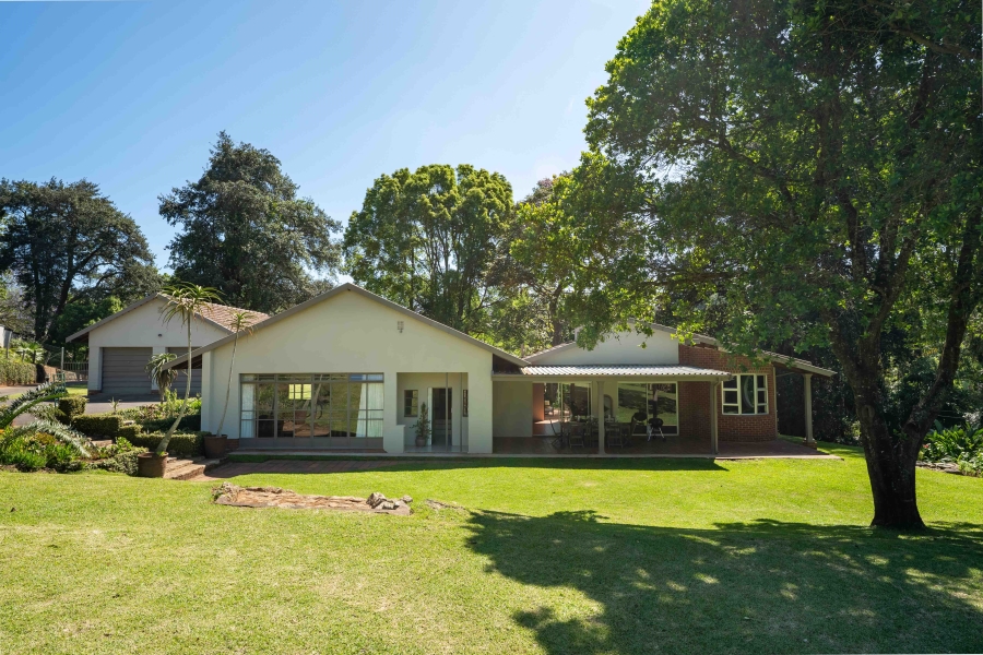 3 Bedroom Property for Sale in Kloof KwaZulu-Natal