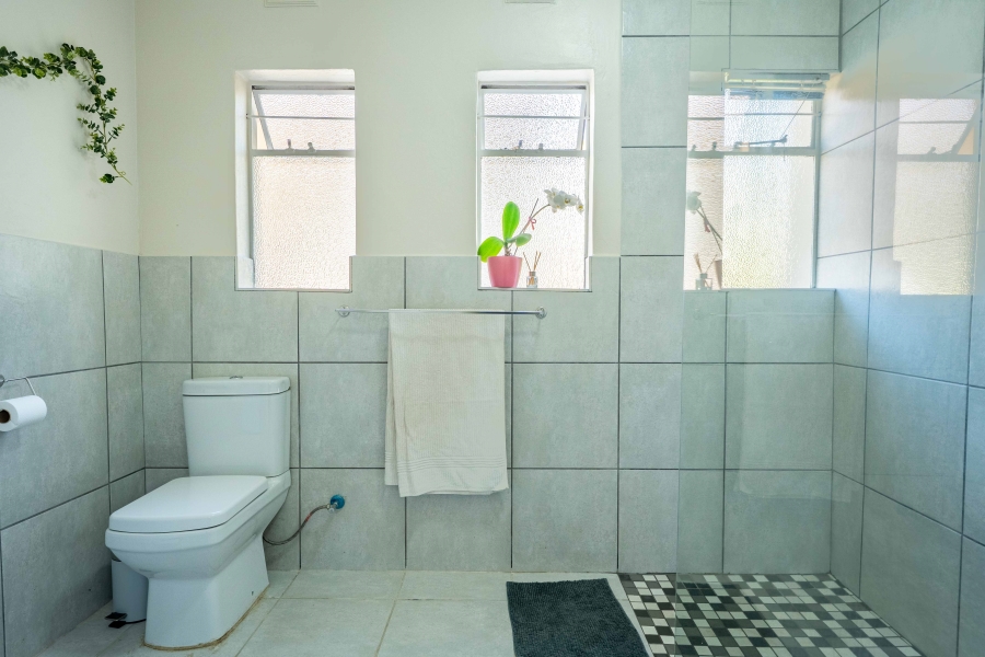 3 Bedroom Property for Sale in Kloof KwaZulu-Natal