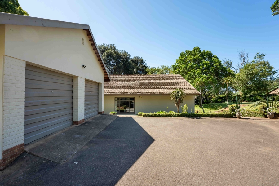 3 Bedroom Property for Sale in Kloof KwaZulu-Natal