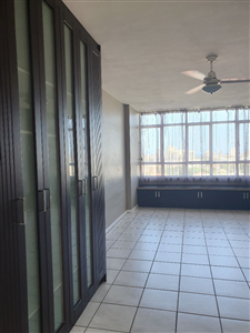 To Let 1 Bedroom Property for Rent in Essenwood KwaZulu-Natal