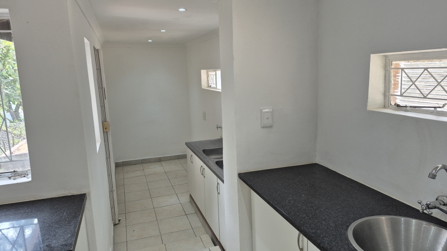 To Let 3 Bedroom Property for Rent in Rouken Glen KwaZulu-Natal