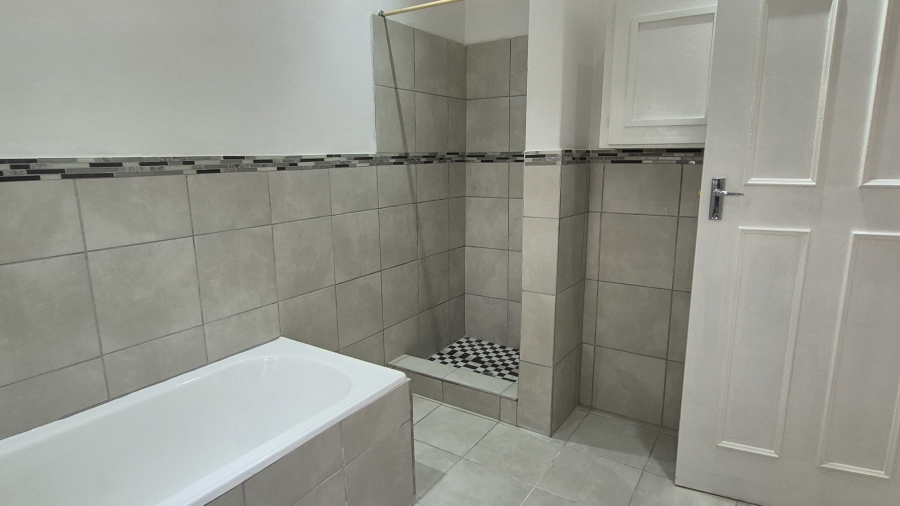 To Let 3 Bedroom Property for Rent in Rouken Glen KwaZulu-Natal