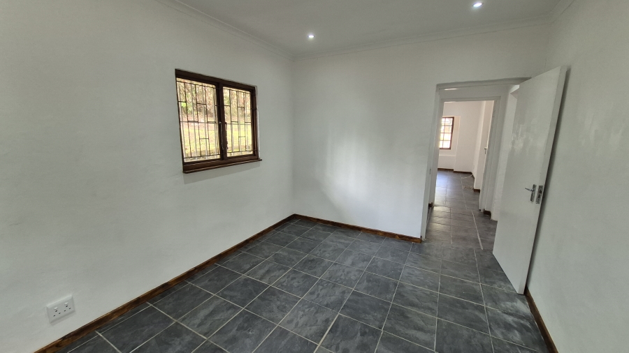 To Let 2 Bedroom Property for Rent in Rouken Glen KwaZulu-Natal