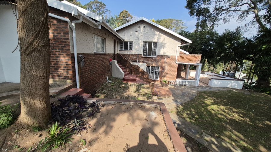 To Let 2 Bedroom Property for Rent in Rouken Glen KwaZulu-Natal