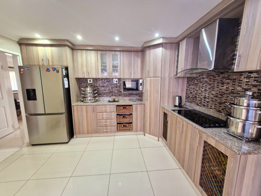 3 Bedroom Property for Sale in Redfern KwaZulu-Natal