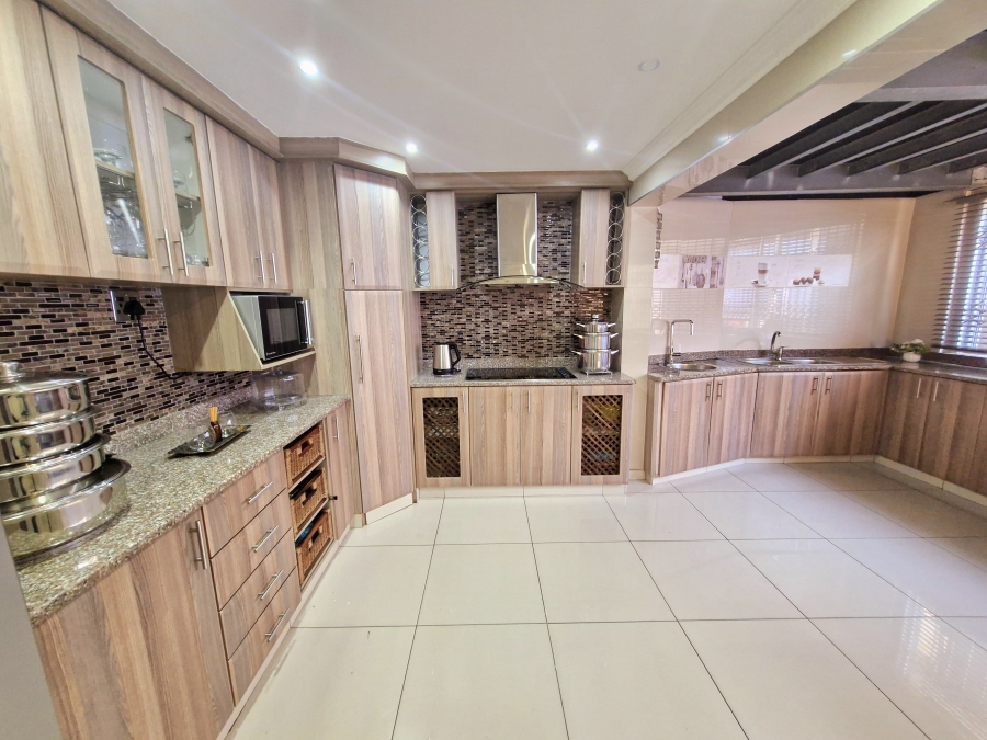 3 Bedroom Property for Sale in Redfern KwaZulu-Natal
