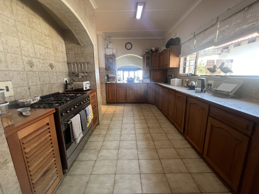 5 Bedroom Property for Sale in Ballito Central KwaZulu-Natal