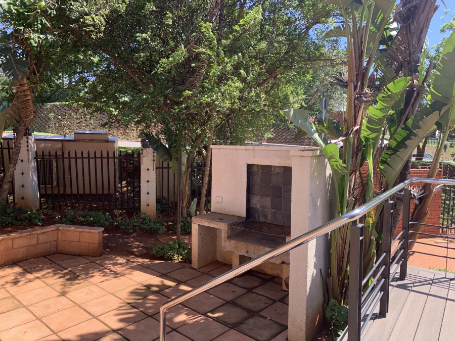 To Let commercial Property for Rent in La Lucia KwaZulu-Natal