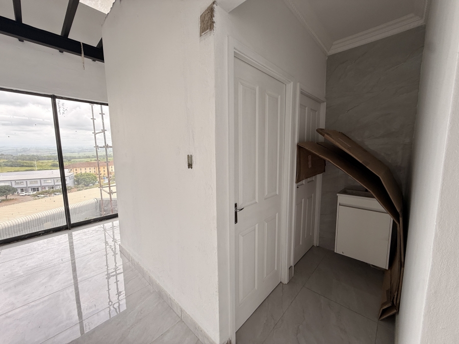 To Let commercial Property for Rent in Ballito Commercial District KwaZulu-Natal