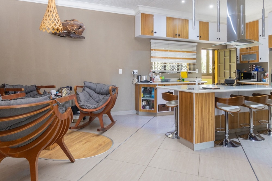 Commercial Property for Sale in Glen Ashley KwaZulu-Natal