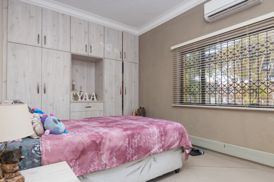 Commercial Property for Sale in Glen Ashley KwaZulu-Natal