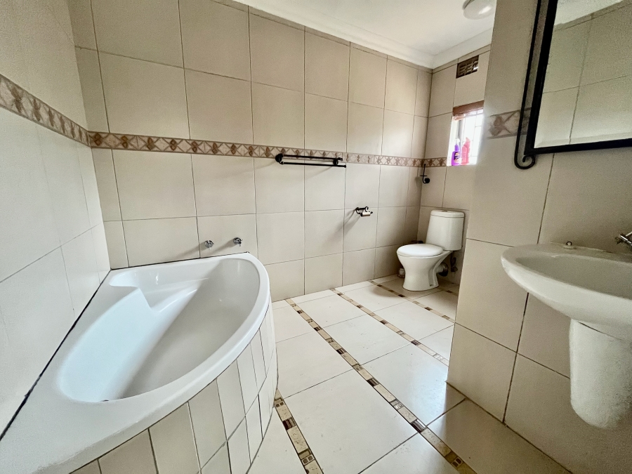 3 Bedroom Property for Sale in Ballito Central KwaZulu-Natal