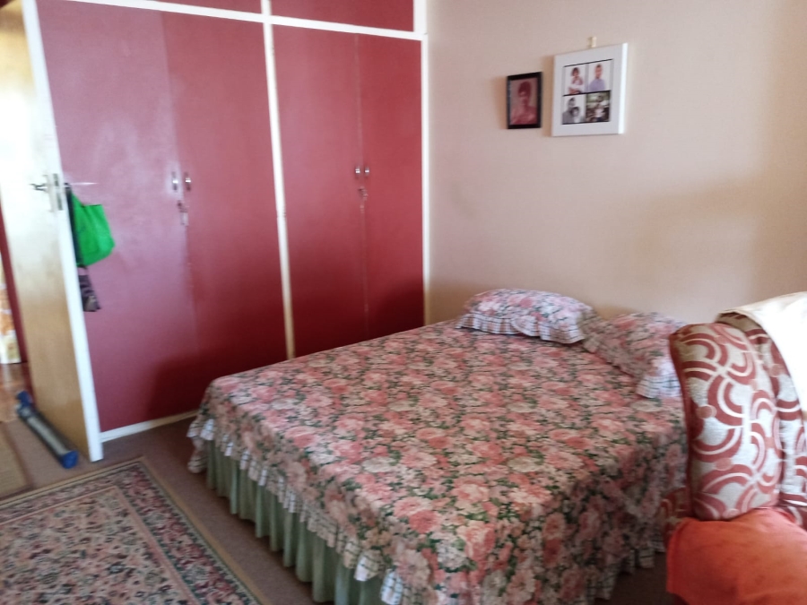 1 Bedroom Property for Sale in North Beach KwaZulu-Natal