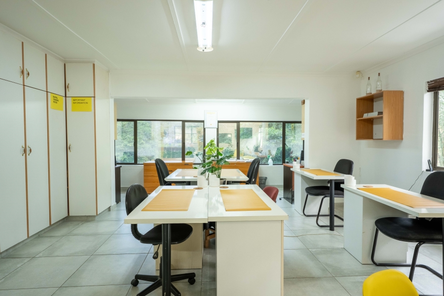 Commercial Property for Sale in Kloof KwaZulu-Natal