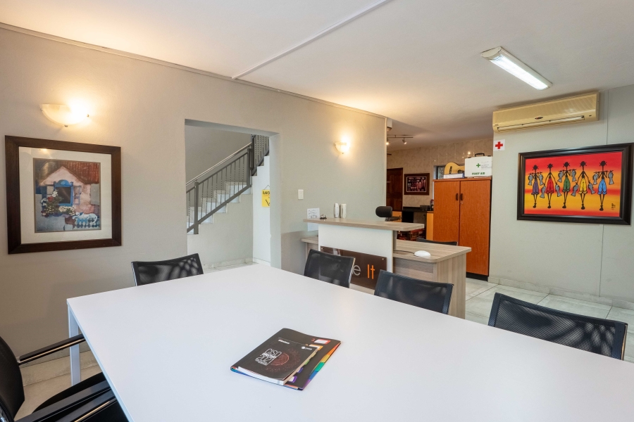 Commercial Property for Sale in Kloof KwaZulu-Natal